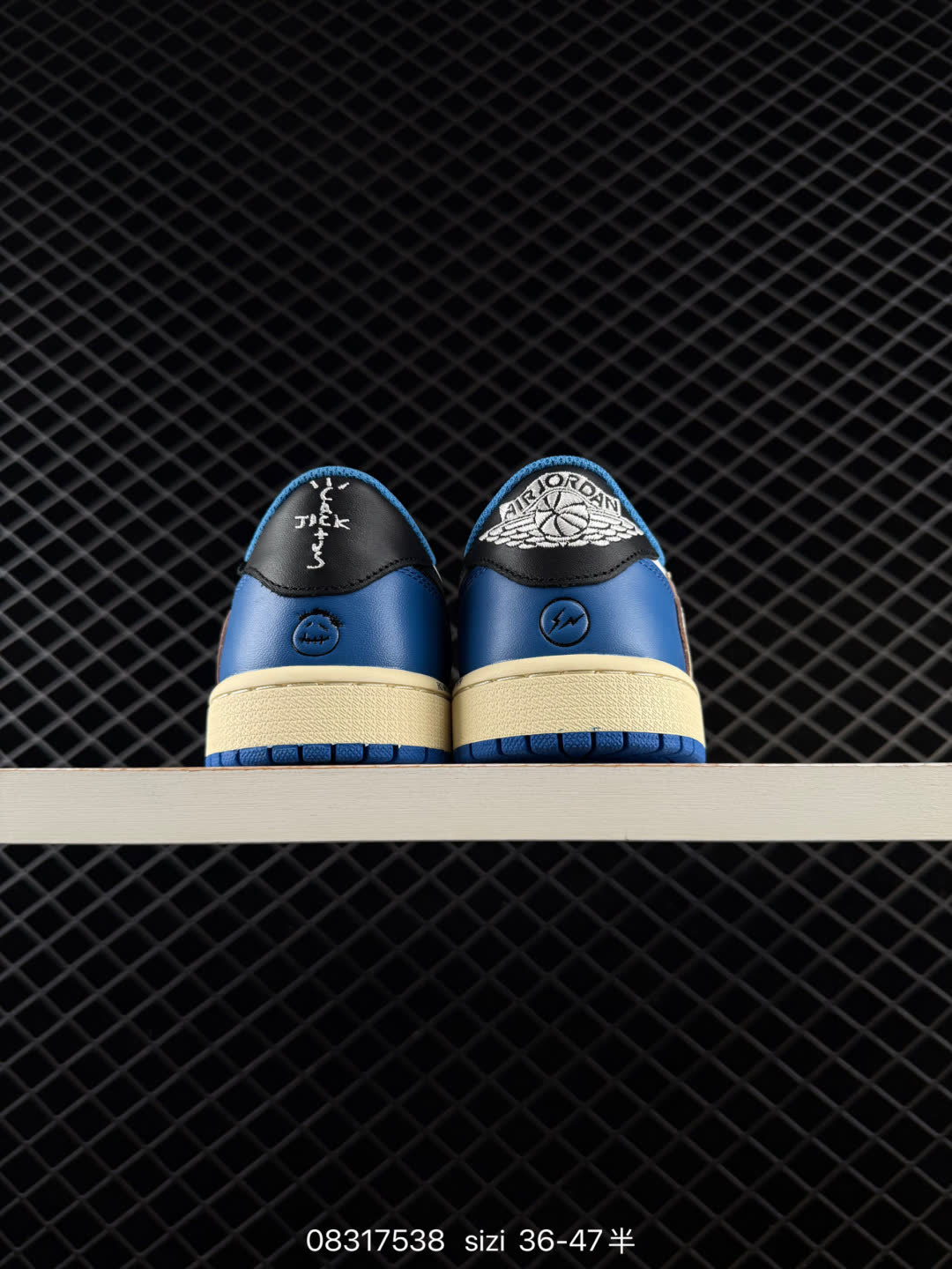 Nike Air Jordan 1 x Travis Scott AJ1-DM7866-104